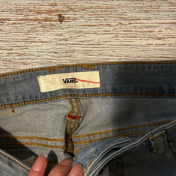 Vans | Distressed Denim Cut Off Jeans | Sz: 3/26 - Picture 5 of 8